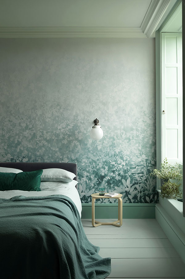 Modern Bedroom Ideas - Green Wallpaper